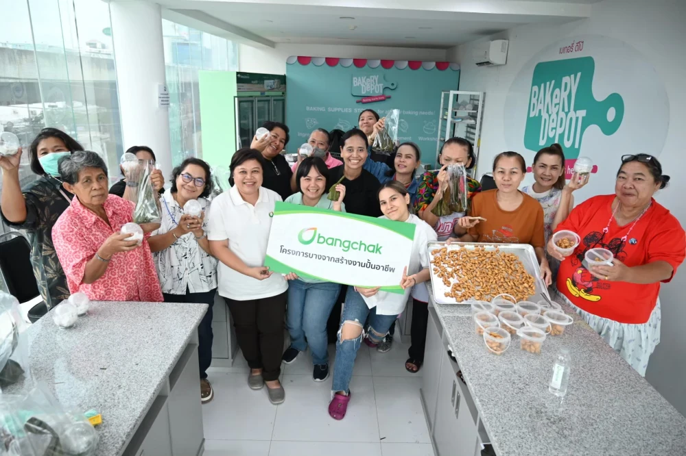 Bangchak’s “Job Creation” Initiative  Bolsters Local Economy Near Bangchak Phra Khanong Refinery
