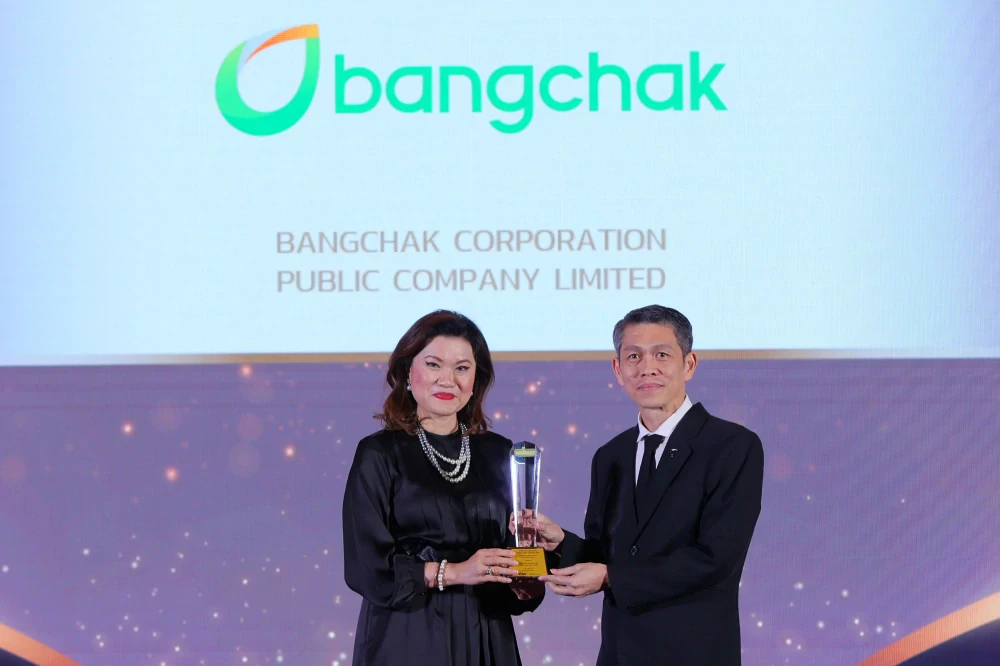 บางจากฯ สะท้อนองค์กรแห่งความเป็นเลิศ รับรางวัลพระราชทาน สาขาความเป็นเลิศด้านการพัฒนาที่ยั่งยืน และรางวัลดีเด่น 5 สาขา จาก TMA Excellence Awards 2025 พร้อมครองตำแหน่งสูงสุด รางวัล 2025 Thailand’s Social Power Brand ในกลุ่มสถานีบริการน้ำมัน